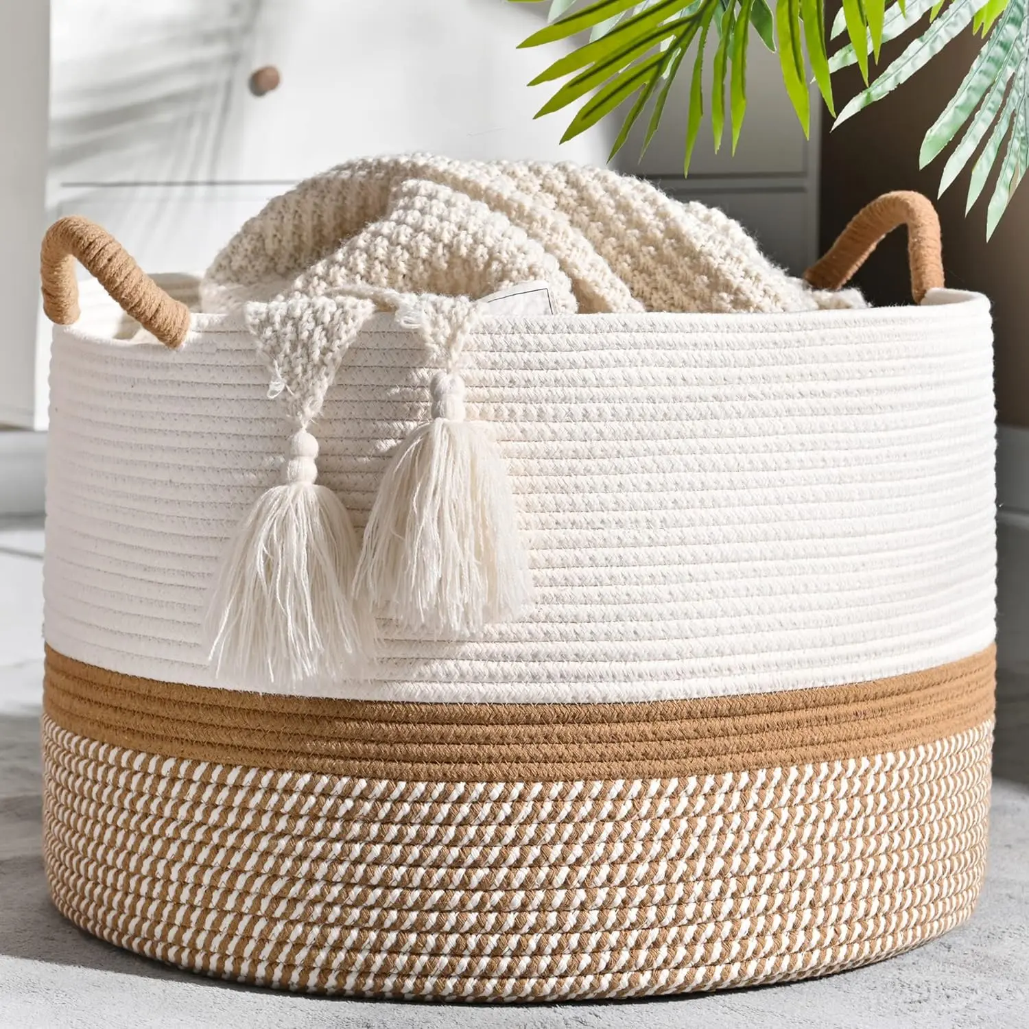Beiduole Large Fray-Resistant Classic Cotton Rope Laundry Hamper, 85L 20"x13" Portable Woven Basket with Handles, Chemical-Free Subtle Gradient Yellow Home & Kid Room Organizer (Fits Many Home Styles)