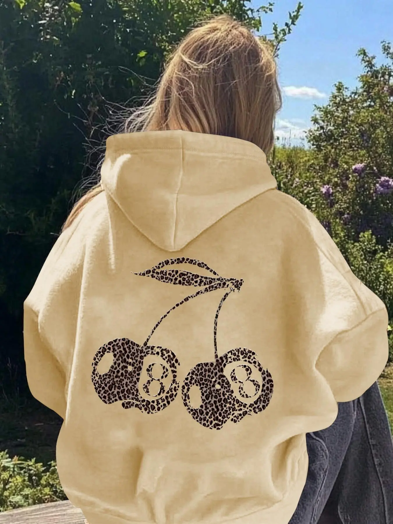 Women's Cherry & Letter Print Drop Shoulder Hoodie, Fashion Casual Drawstring Pocket Hooded Sweatshirt for Daily Holiday Outdoor Wear, Women Clothing for Fall & Winter
