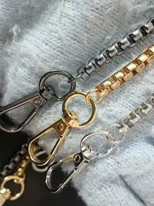 Square Pearl Chain Strap for Bags, Fashionable Chain Strap, Versatile Strap, High-End Daily Use, Stylish Accessory for Handbags, Perfect for Everyday Fashion