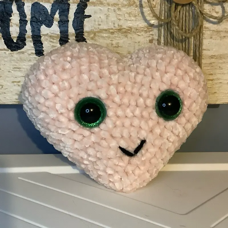 Mini Pink Heart Handmade Crochet Velvet Yarn 4” Tall & 6” Wide - Great for Home Decor or Collection