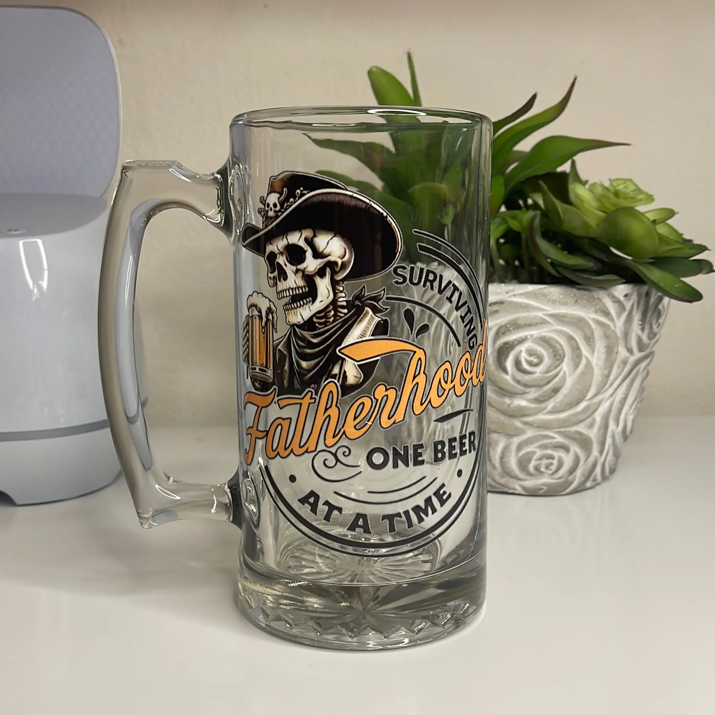 Surviving Fatherhood Skelly one beer at a time Glass Beer Mug tarro 26 OZ Drinkware