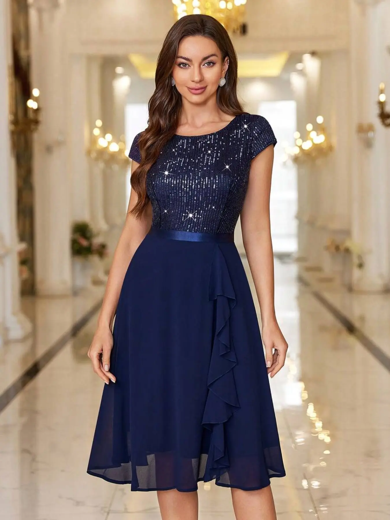 Elegant Chiffon Cocktail Dress with Contrast Lace Trim, Formal Evening Party Gown, 3/4 Sleeve, All Seasons, Wedding Guest Attire