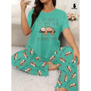 Plus-size cute sloth print round-neck short-sleeve T-shirt and all-over print pants comfortable casual sleepwear set for home and outdoor wear, loungewear