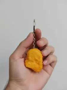 1 pc Cute Cartoon Artificial Chicken Nugget Decor Keychain, Funny Chicken Nugget Pendant Keychain, Fashionable Keychain Charm for Men and Women, Creative Small Gifts, Holiday Accessories