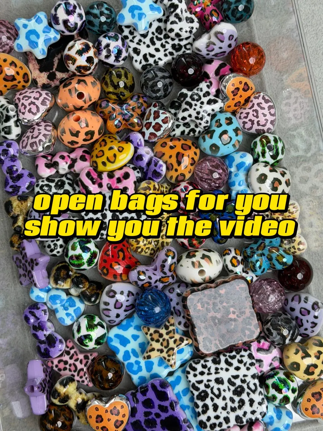 Tara(9025)gc.p38-Mixed Style Leopard Print Beads 3pcs per bag