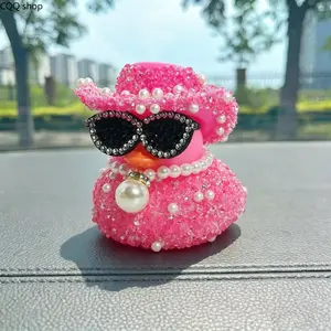 Luxury Rhinestone Duck Car Figurine, Sparkling Pearl Dashboard Decor, Stylish Interior Ornament, Unique Accessories for Car, Truck and SUV, Ideal Creative Gift for Car Lovers