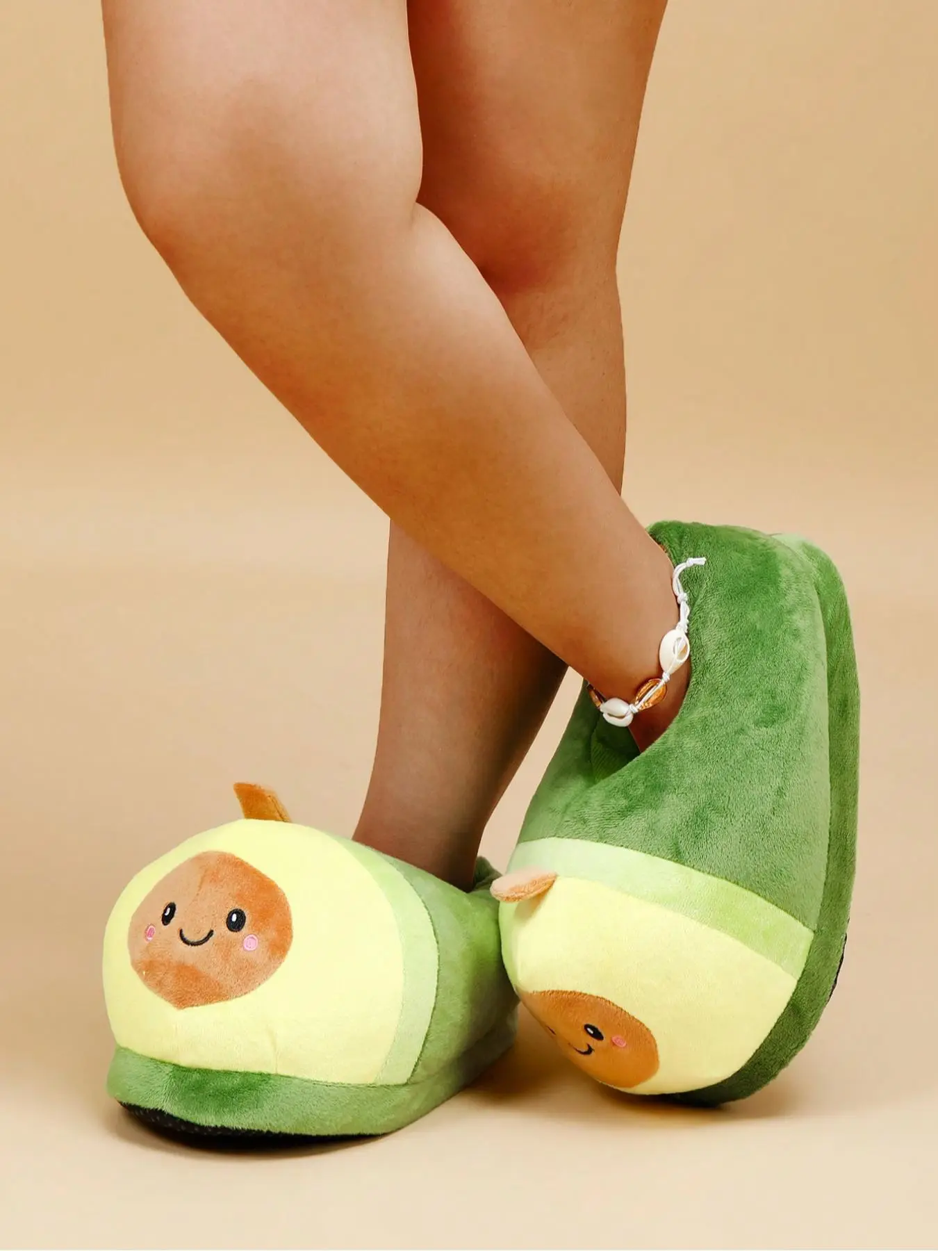 Women's Cute Cartoon Avocado Design Plush Slippers, 2024 New Style Casual Soft Comfortable Home Slippers, Warm Slippers for Indoor & Outdoor Use for Fall & Winter, Footwear