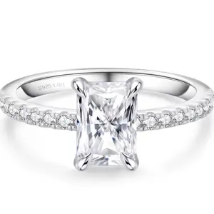 3 CT Emerald Cut Moissanite VVS 1 Ring