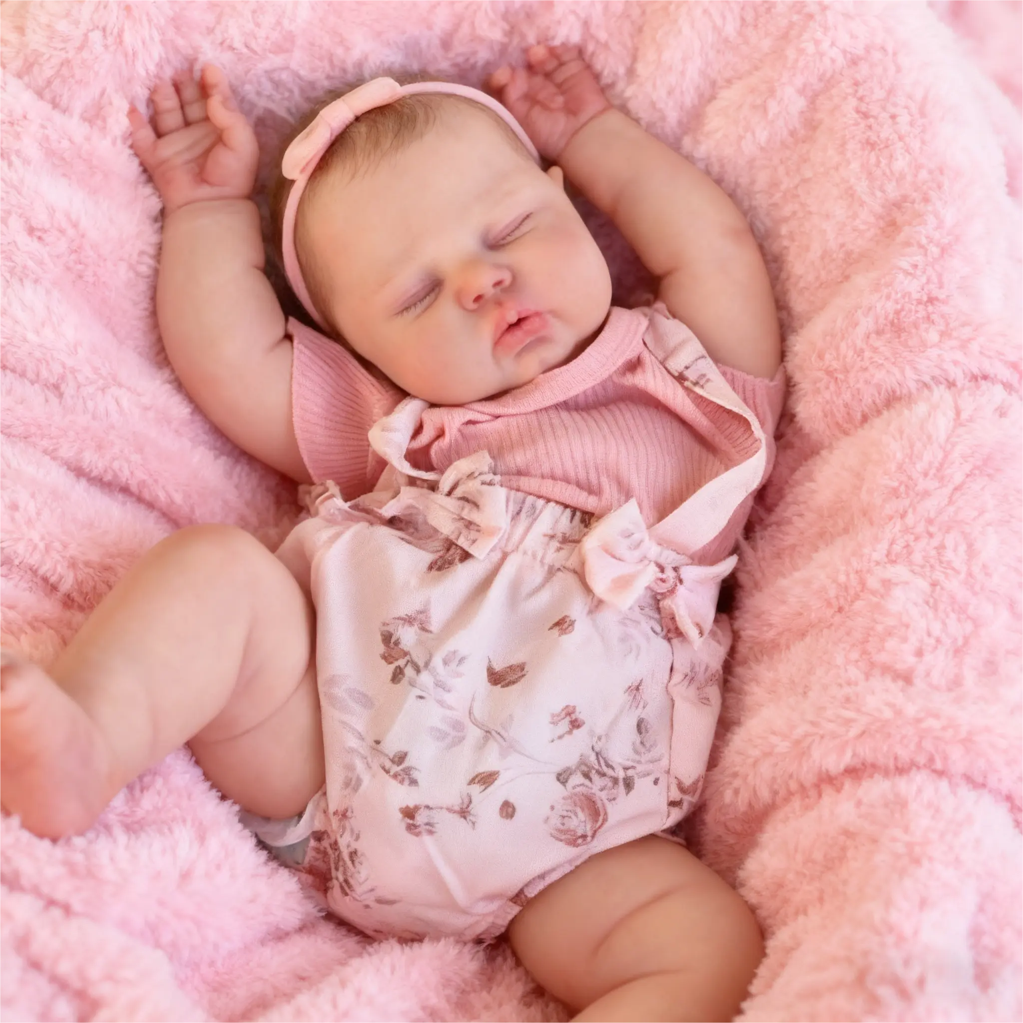 24-Inch Unisex Lifelike Reborn Baby Doll, Eco-Friendly Soft Stuffed Figure, Newborn-Size Doll with Plump Body, Soft Vinyl Poseable Limbs & Arms, Handmade Details, Outfit Accessories Gift Set for Ages 3+ (Birthday/Christmas)