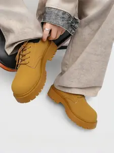 1 Pair Men's Matte Chunky Yellow Work Boots | American Retro Style | Scratch-Resistant Matte Upper + Durable Chunky Sole + Light Brown Accents | Ideal for Streetwear / Camping / Daily Commute, Easy to Clean
