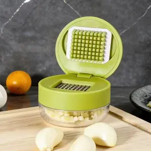Kitchen Mini Garlic Press, Home Use Manual Ginger Onion Garlic Mincer, Compact and Efficient Kitchen Tool, Cooking Utensils, Perfect for Daily Cooking Needs