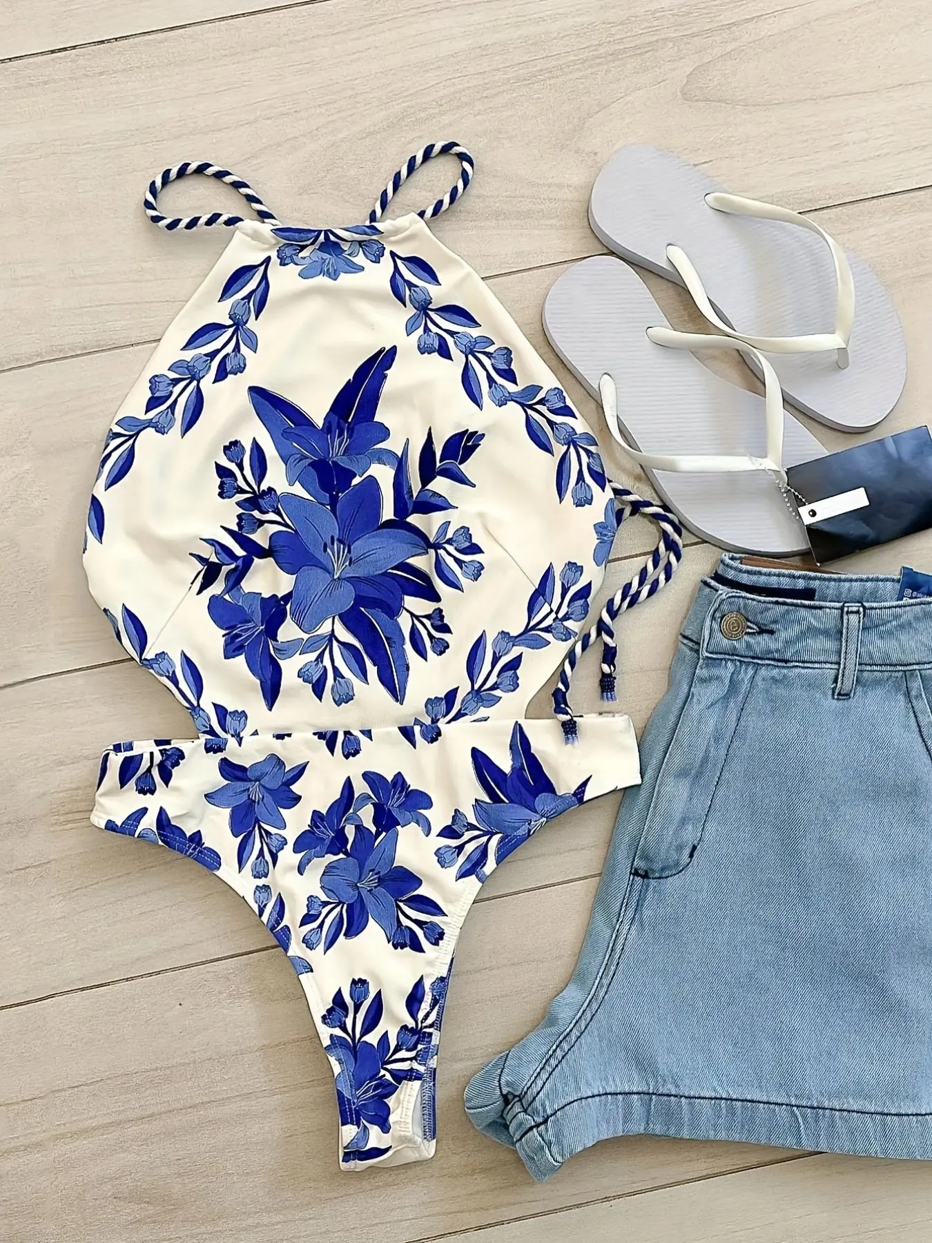 European and American sexy floral print women's halter one-piece chic swimsuit for beach