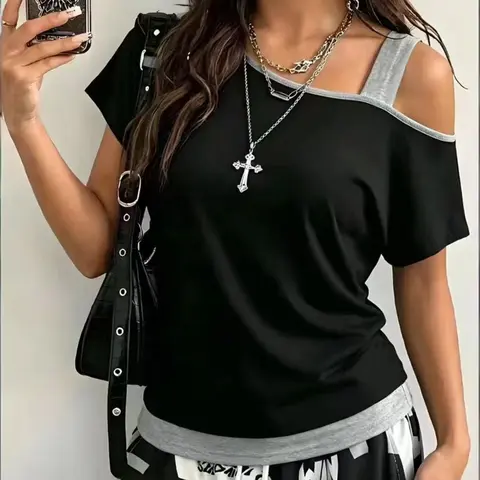 Elegant One-Shoulder Fashion T-Shirt for Women, Stylish and Comfortable Top, Perfect for Daily Wear and Special Occasions, Streetwear