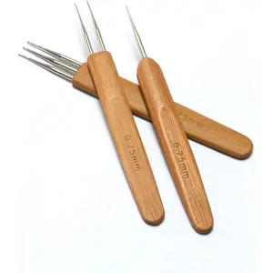 3Pcs/Set(1Hook,2Hook,3Hook) Bamboo Dreadlock Crochet Hook Dreadlocks Crochet Needle with Wooden Handle Soft Touch Steel 0.75mm Crochet Hook for Braid Craft