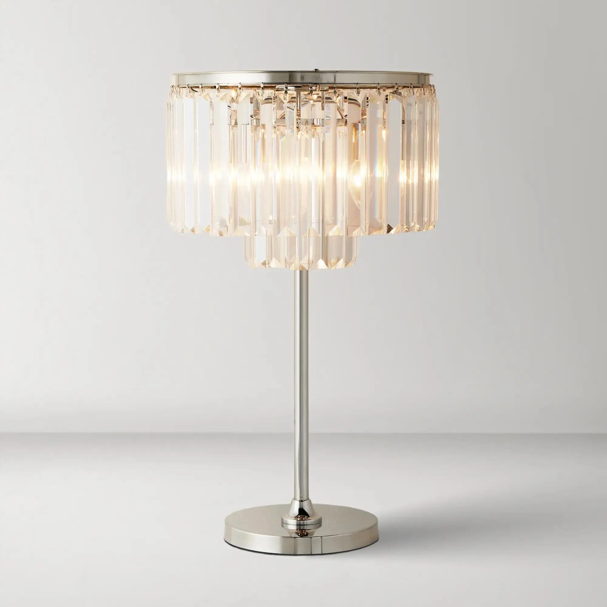 Z Gallerie Luxe Crystal-Like Decorated Table Lamp - LED Lights, Ocular Glass Glow Effect, for Indoor Home Improvement Lighting, Crystal-Like Table Lamps, Decorated Table Lamps