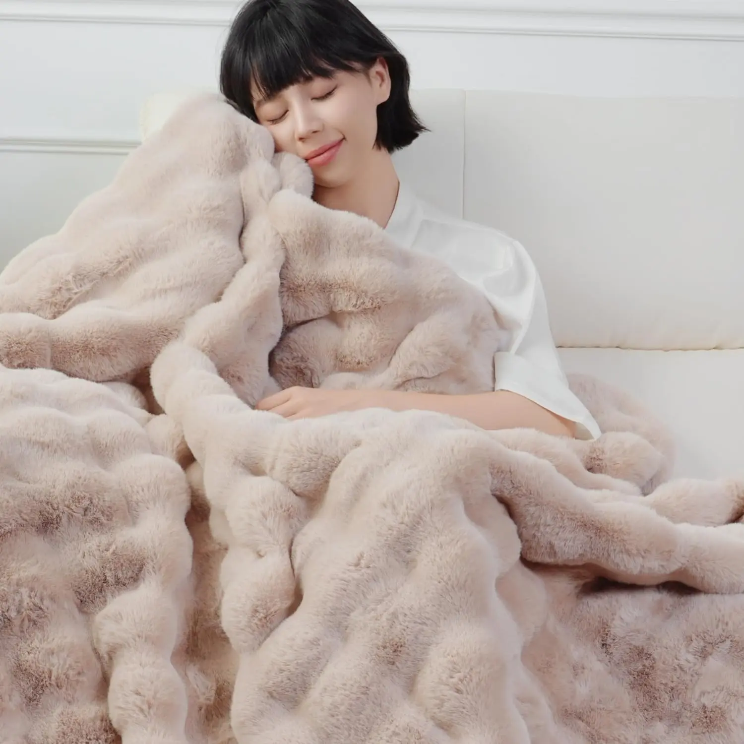 【Clearance】Macinso Fluffy Bubble Home Blanket, Faux Rabbit Fur Winter Warm Soft, Bedroom Decor Cozy for Women Men Soft Cozy Throw