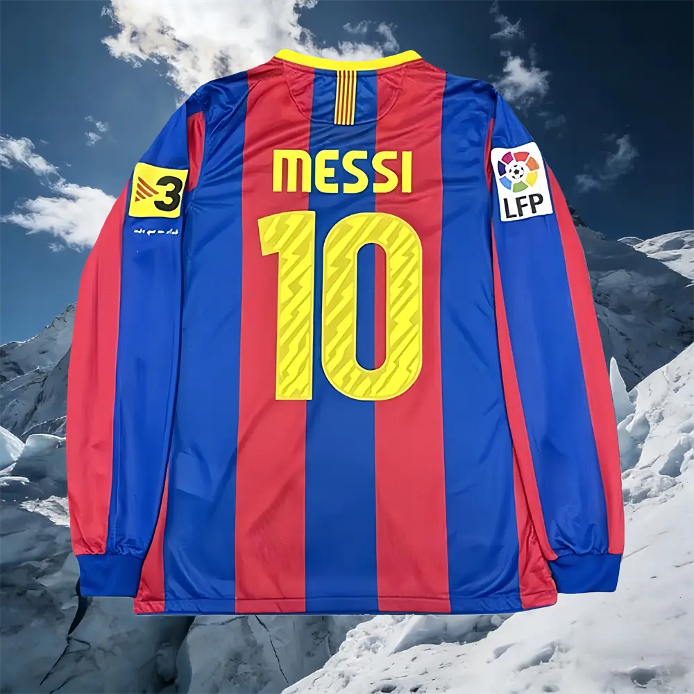 10-11 Season Home Red and Blue Messi #10 Long-Sleeve Retro Jersey