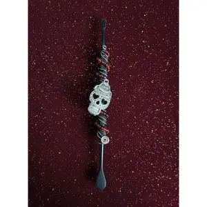 Black and Red Skull Dabber