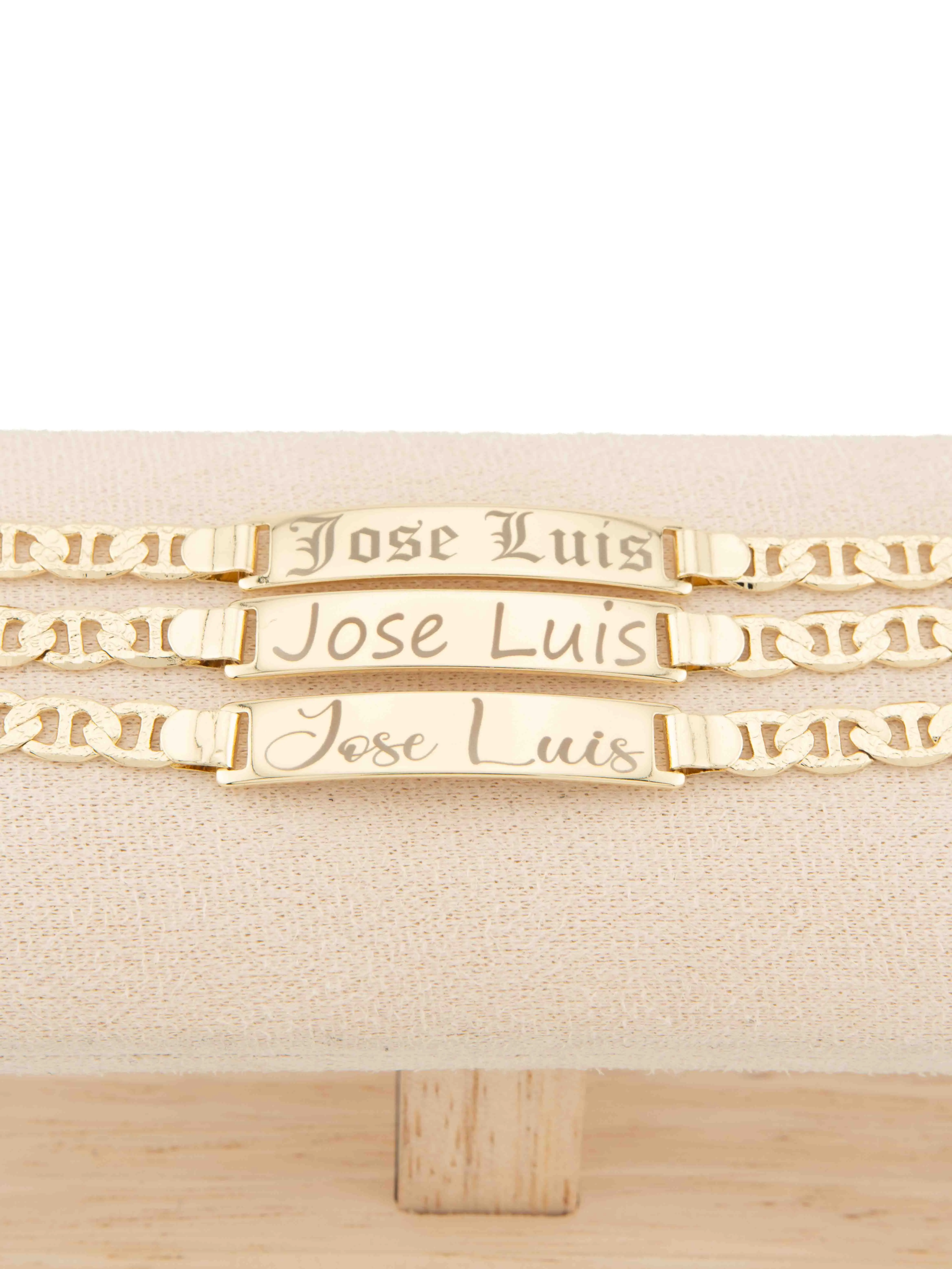 NEW 8-INCH GOLD-PLATED NUGGET-STYLE BRACELET CUSTOMIZABLE WITH ANY NAME OR IMPORTANT DATE PERSONALIZED GIFT IDEAL FOR SPECIAL OCCASIONS