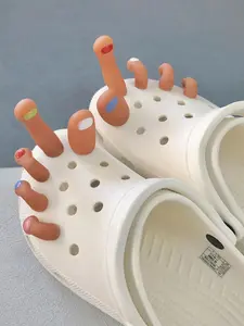 Humwam 10-Piece Cartoon Toes Shoe Charms, Creative