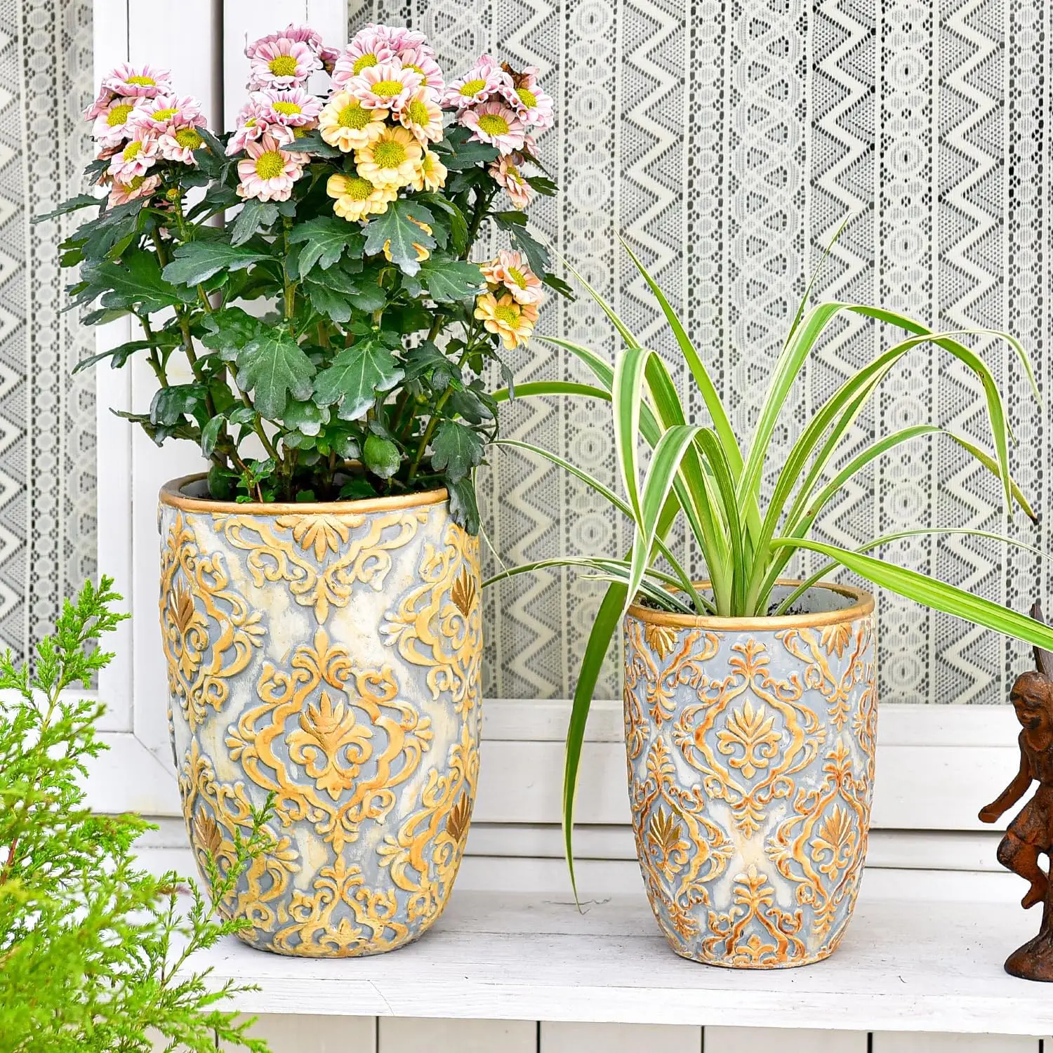 Cement Planter Succulent Pots, Set of 2 Concrete Cactus  Pot with Drainage Hole, Embossed Design Flower Pot for Home Office Decor, 4.9 Inch & 6.1 Inch Indoor Outdoor  Container