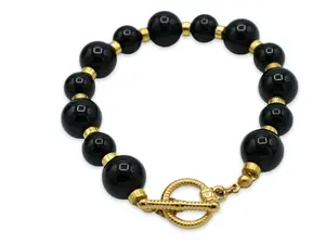 Onyx Bracelet - Elegant Design, Lightweight Materials, Versatile Accessory for Everyday Wear