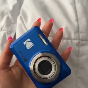 Kodak PIXPRO FZ55 Digital Camera, Blue