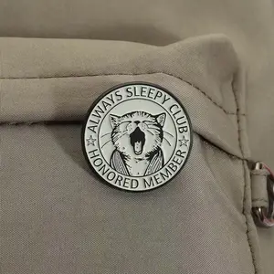 Cute cat sticking out tongue phone charm decoration “Always sleepy cat,” suitable for attaching to backpacks, denim jackets, phone straps, canvas bags, or hats.