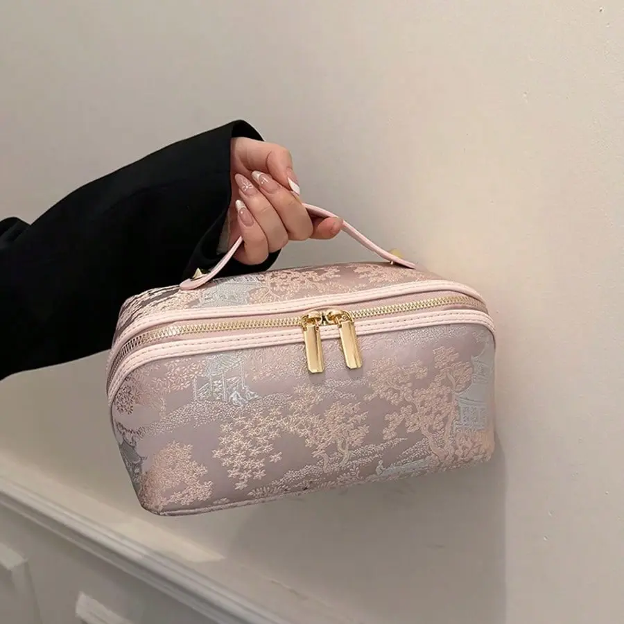 Quilted Makeup Bag Floral Cotton Make up Bag Puffy Coquette Makeup pouch Aesthetic Cute Travel Toiletry Bag for Women Girls