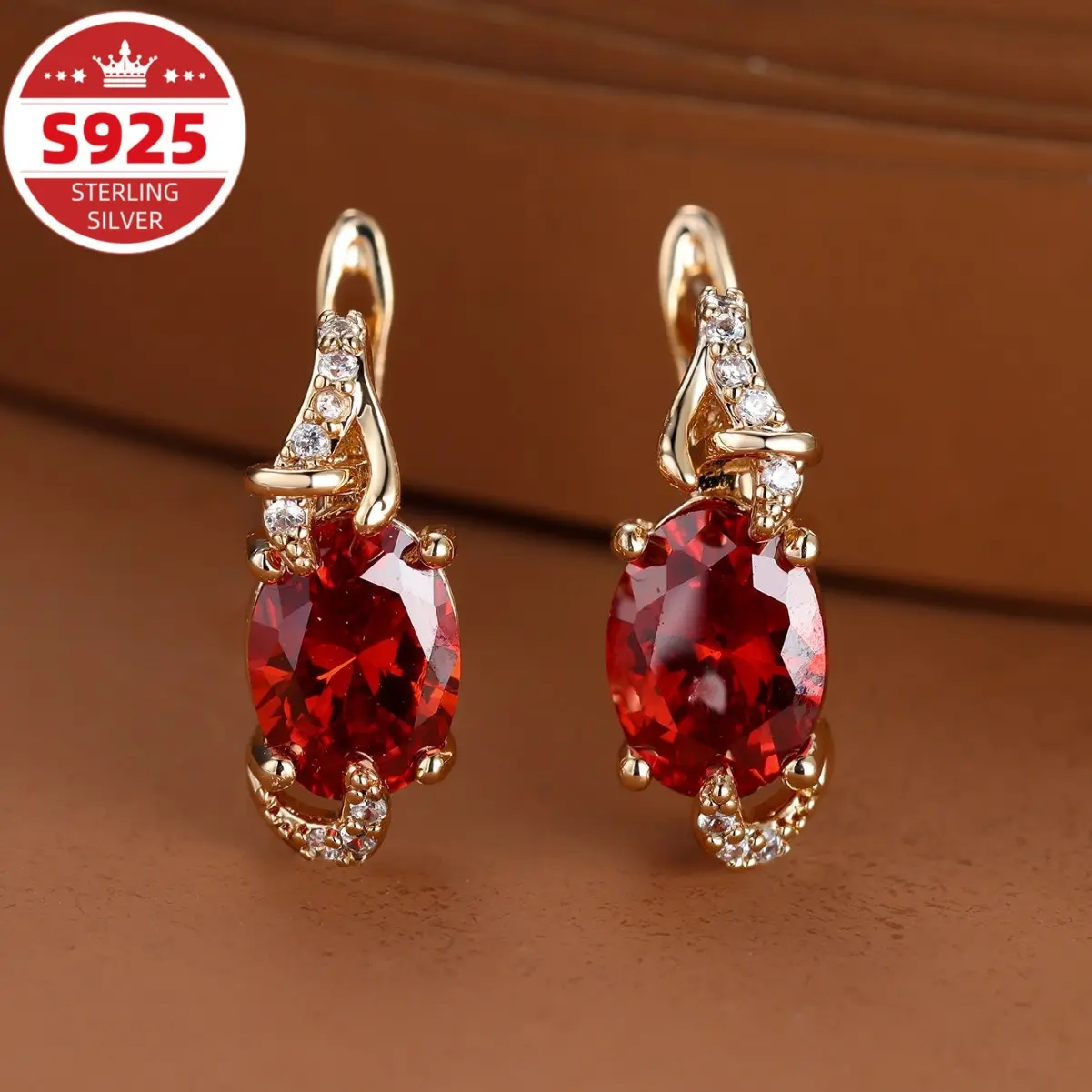 S925 sterling silver women’s earrings—elegant oval hoop earrings plated with 14K gold. Perfect for commuting, dates, and everyday outfits; a classic, high-quality accessory that adds a stylish touch. Women’s jewelry—an ideal gift for Valentine’s Day, Chri