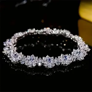 Elegant Luxury Camellia Bracelet with Sparkling Moissanite Stone Exuding Charming Beauty and Noble Temperament Suitable for Everyday Wear Birthday Gift