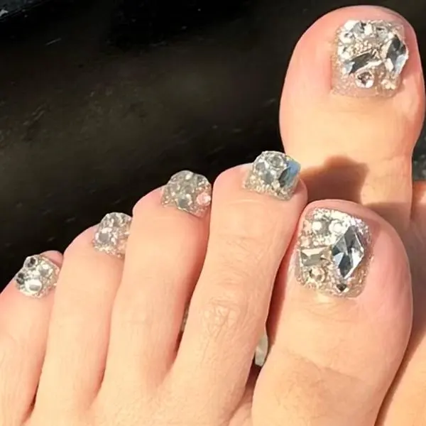 Press On Toenails for Women,Glitter Toe nails press on with 3D Sparkle Rinestones,Summer Beach full cover toe nails,Short Square 24pcs toe nail,2 Adhesive tabs,2g Glue,1 Manicure stick,1 mini file, 2 prep pads