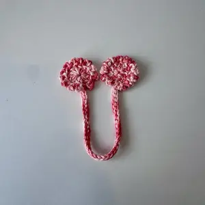 Handmade Crochet Bookmark - Crochet Bookmark with Heart Design, Ideal for Book Lovers