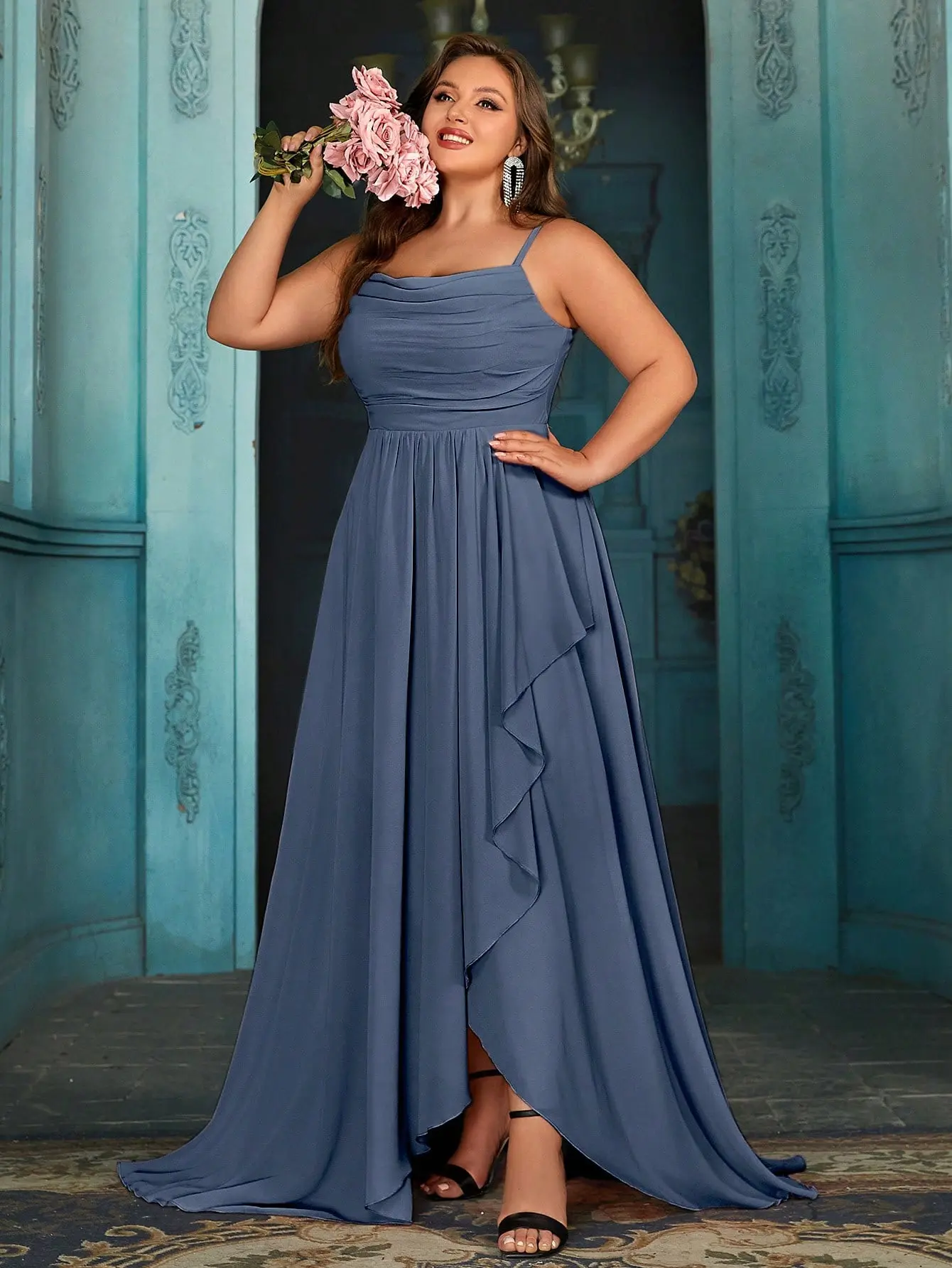 Plus Size Dusty Blue Chiffon Bridesmaid Dress with High Slit | Elegant Spaghetti Strap Wedding Guest Gown