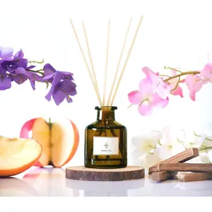 Maldives Villa/Inspired by Marriott Hotel Reed Diffuser for  | Citrusy Grapefruit, / Breeze/Sandalwood Oil Reed Diffuser Set & Reed Diffuser Sticks |  Decor Scent Diffuser