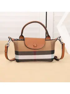 New fashion single-shoulder crossbody women's bag, stylish, versatile, lightweight, luxury small square handbag