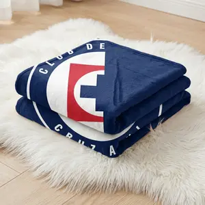 La Máquina Celeste Printed Flannel Blanket, La Máquina Celeste Soccer Fan Club Flannel Throw Blanket - Ultimate Father's Day Gift for Futbol Dads - Cozy Red & White Striped Team Crest Couch Blanket for Sports Fans