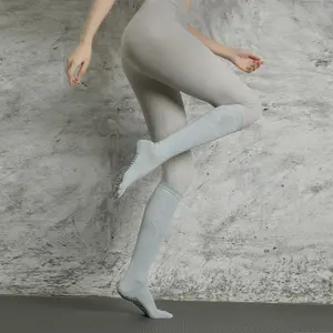 Long Tube Yoga Socks For Women, Pilates Five Finger Socks, Professional Anti Slip Toe Socks, Yoga Calf Socks grip