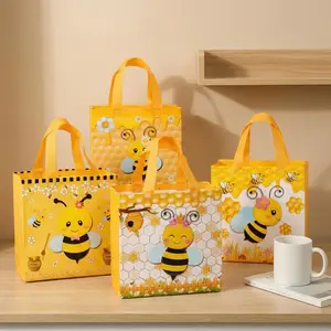 Cute Bee Handbag, Colorful Non-Woven Gift Bag with Handle, Bee Theme Party Bag, Ideal for Birthday Parties, Grocery Shopping, Candy Bags