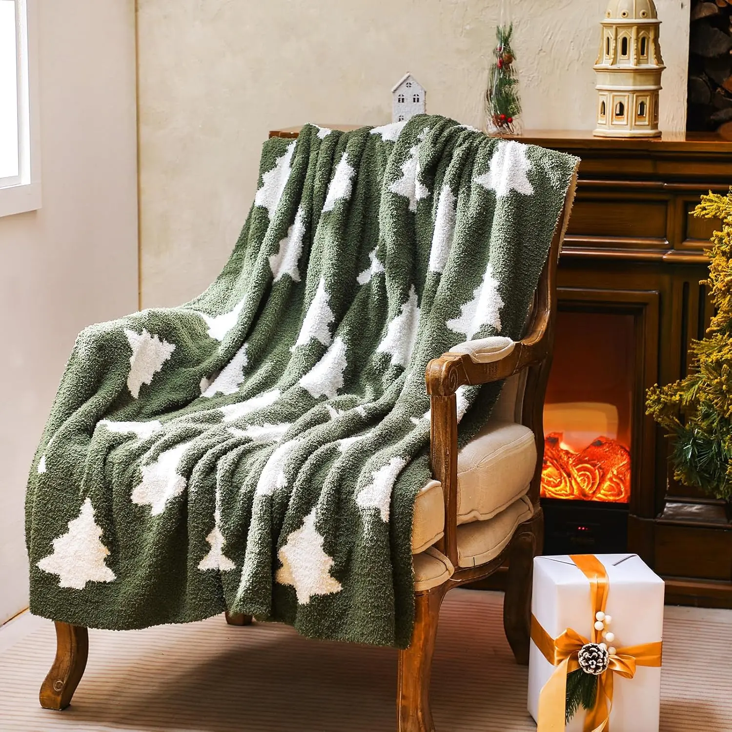 Christmas Tree Throw Blanket Microfiber Blanket Green Xmas Tree Throw Blanket Cute Throw Blanket Soft Cozy Fluffy Christmas Blanket for Living Room Sofa Bed