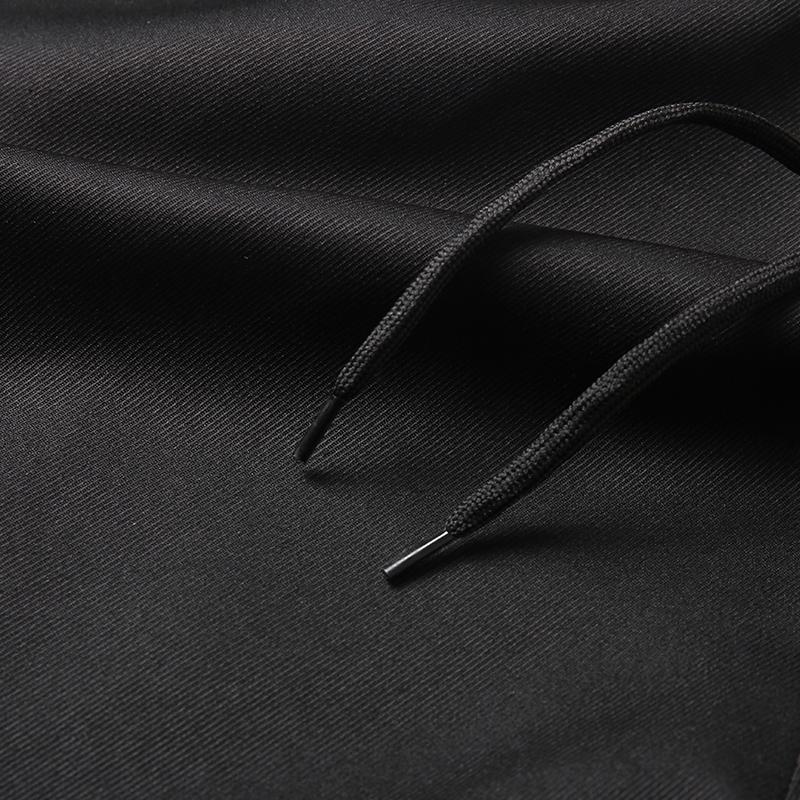 5-pack men’s cargo shorts for summer—loose fit with elastic waistband and drawstring, large side pockets and patch details, windproof breathable fabric, made from wear-resistant material; ideal for casual summer outdoor wear and a wardrobe essential for s