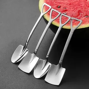 4pcs thick creative spatulas, ice cream and fruit spoons, cute scraper spoons, dessert spoons, coffee spoons, fruit and cake universal spoons, suitable for home kitchens, restaurants or other occasions.