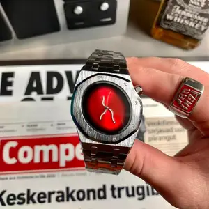 Men's Watch New Y2K Unique Twisted Octagon Dial, Silver Color Steel Band, Perfect Gift for Men, No Logo Dopamine Design