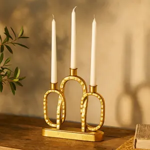 Gold Metal Interlocked Chains Decorative Candle Holder with Rectangle Base