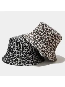 New European and American style vintage canvas leopard print bucket hat for women, outdoor sun protection hat, men's double-sided bucket hat, trendy