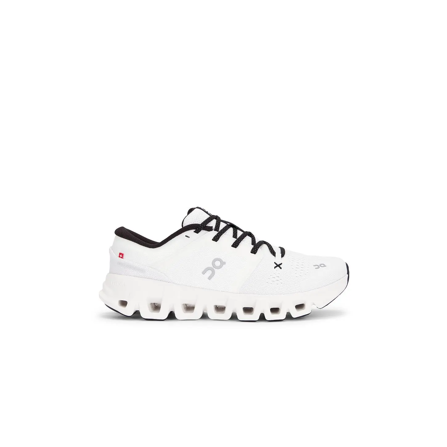 On Cloud X 5 in White & Black