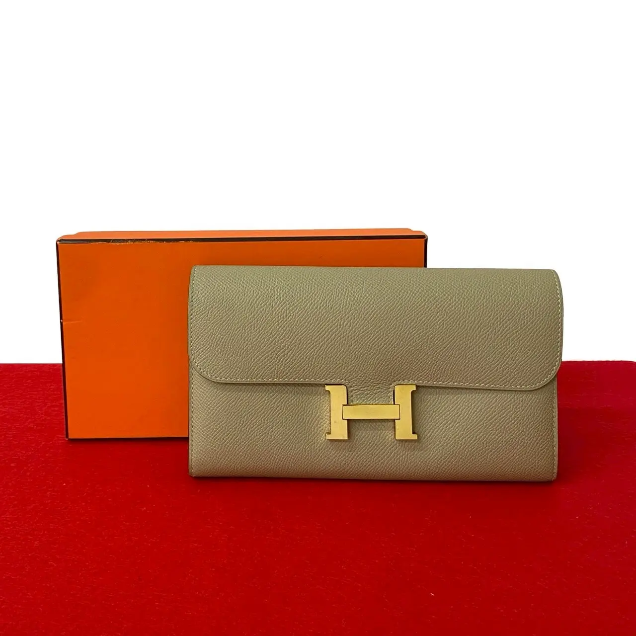 Pre-owned HERMÈS Calfskin Small Leather Goods Hermes Constance Long Vaux Epsom Wallet