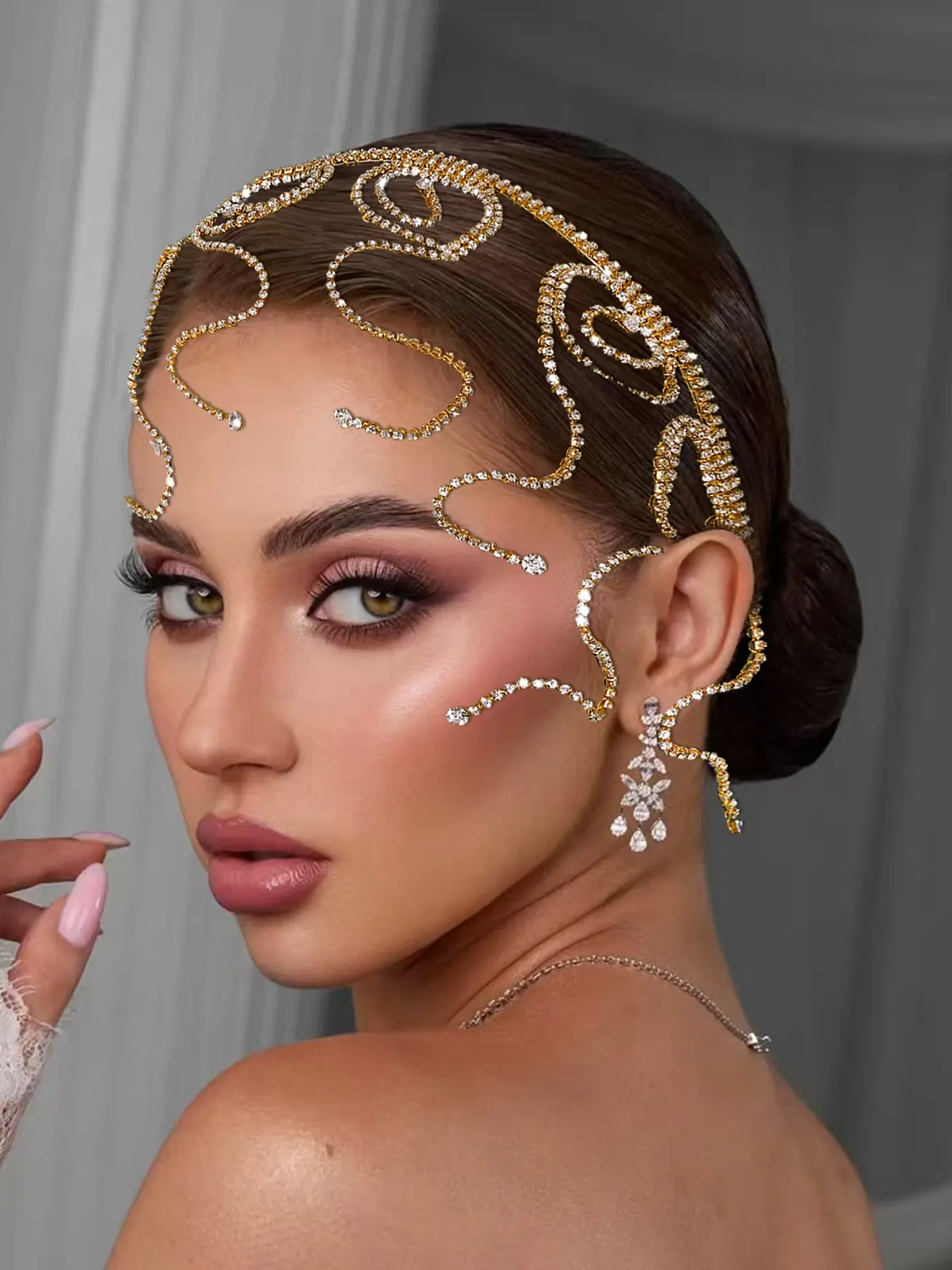 Handmade Rhinestone Hairband Elegant Crown Design for Wedding Bride, Bridal Headpiece, Bridal Hair Accessories, Bridal Accessory, Elegant Party Dance Festival Holiday Gathering Gift, Unique Personalized Design