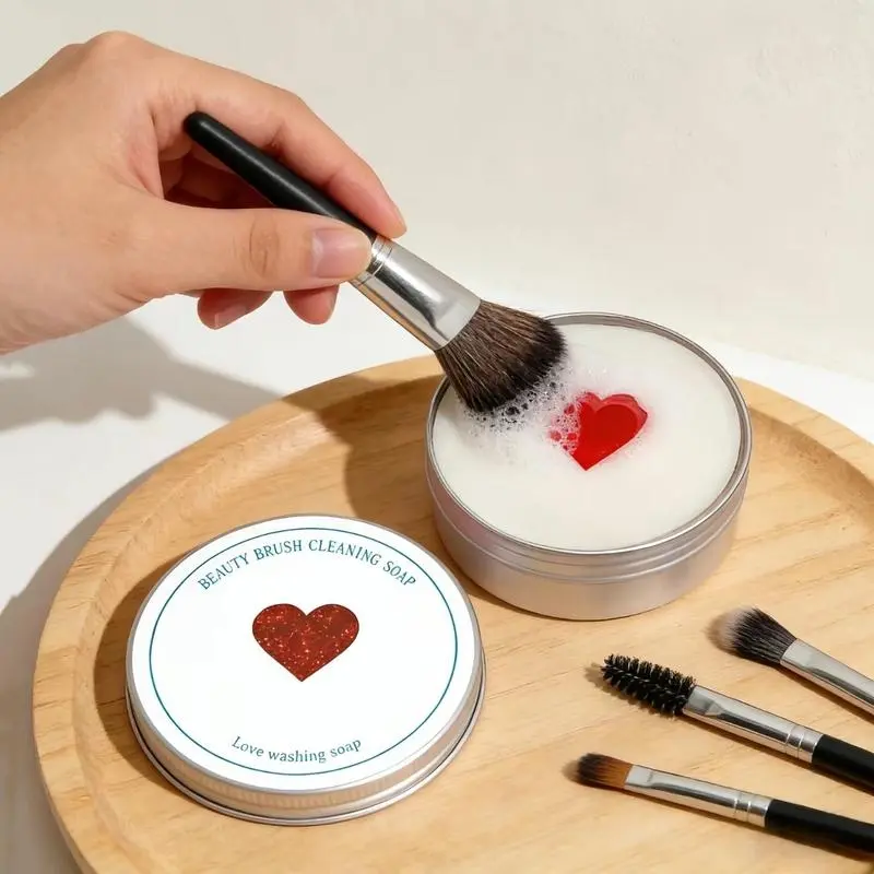 Makeup Brush & Sponge Cleansing Solid - Makeup Brush Cleaners with Silicone Pad, 99% Antibacterial Bacteria Remover, Mild, Compact, Eco-Friendly, No Messy Liquid, Daily Use, Party Bag Gift, Home Supply