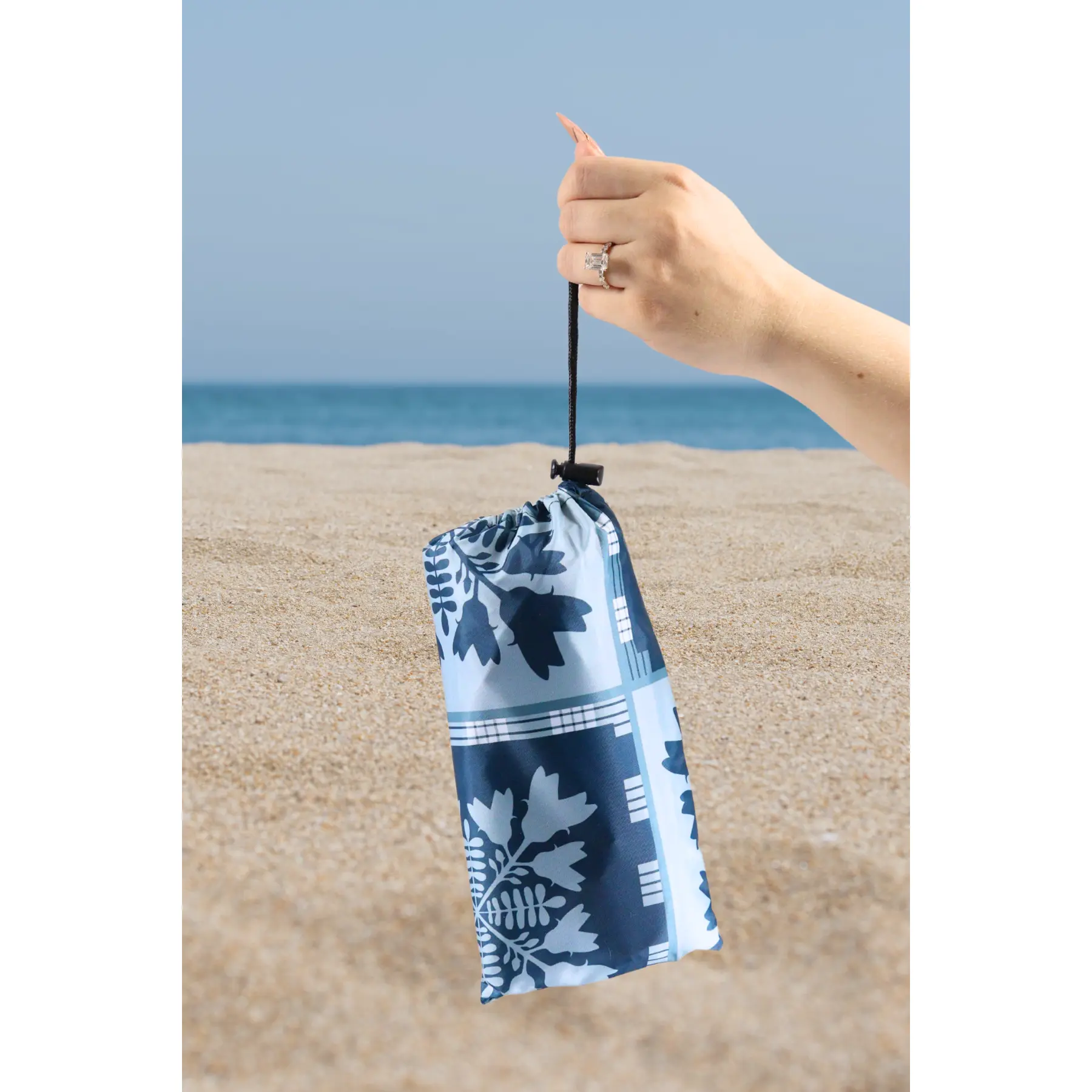 ULEI QUILT BEACH BLANKET